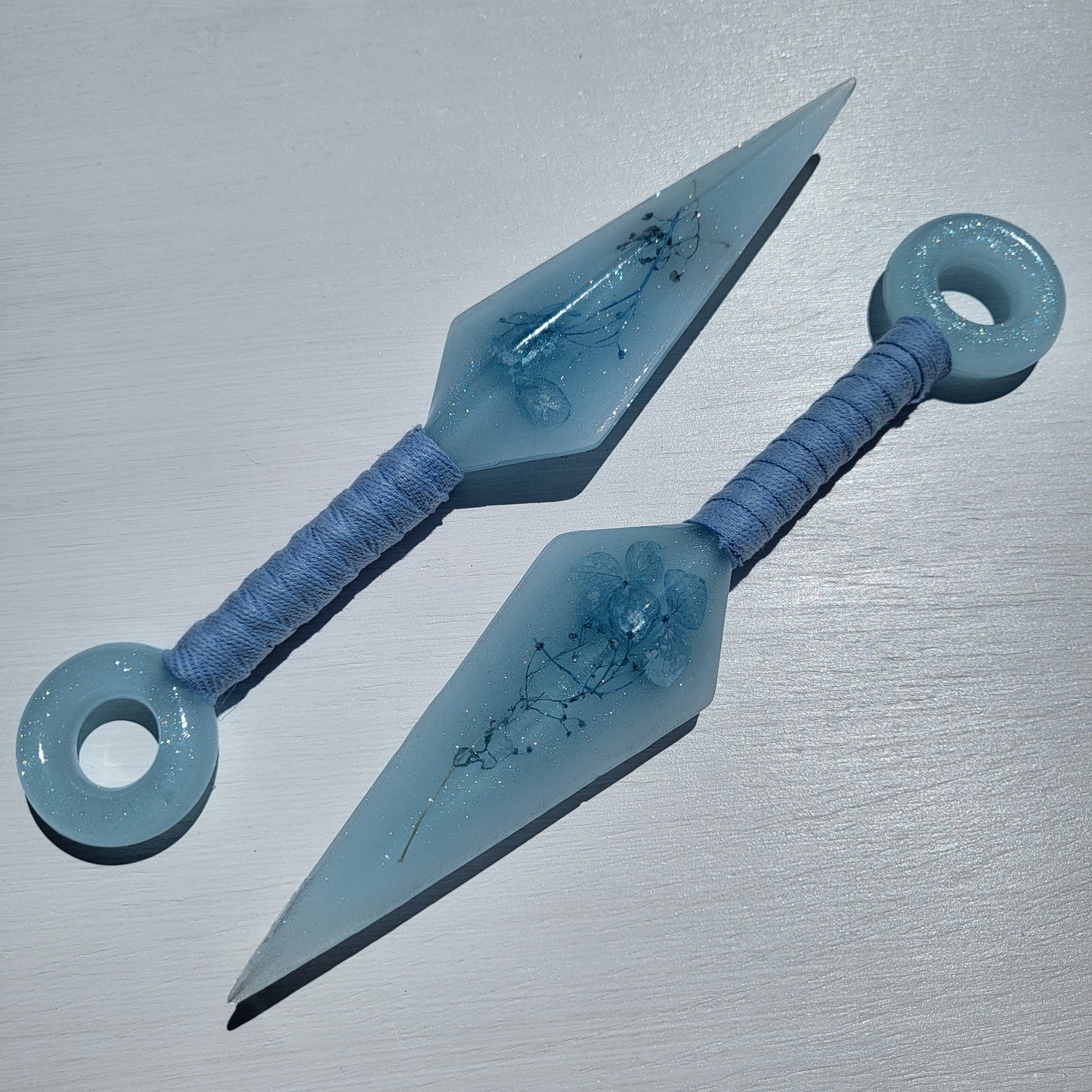 Light Blue Floral Resin Replica Cosplay Ninja Tool