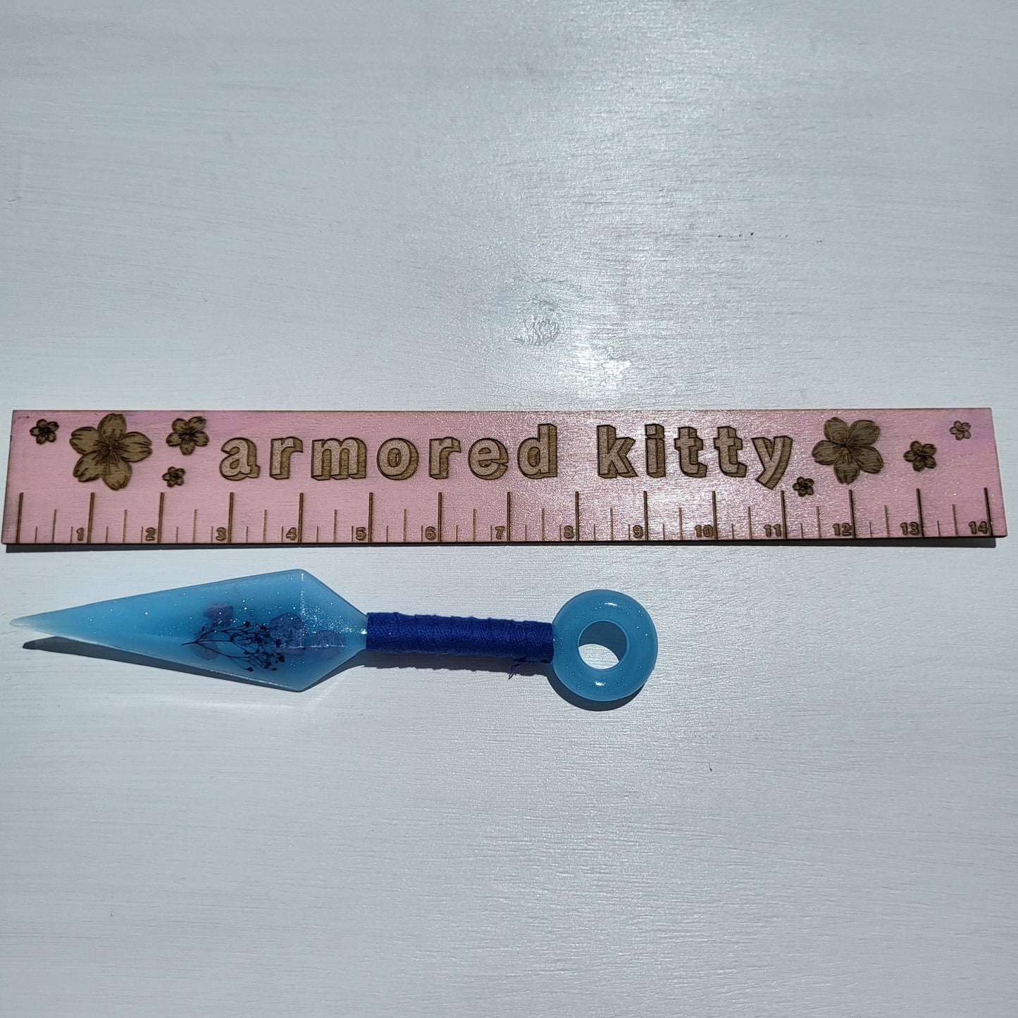 Dark Blue Floral Resin Replica Cosplay Ninja Tool